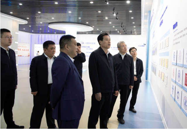 济宁市委常委、组织部部长、统战部部长庞建栋到凯发K8国际信息调研